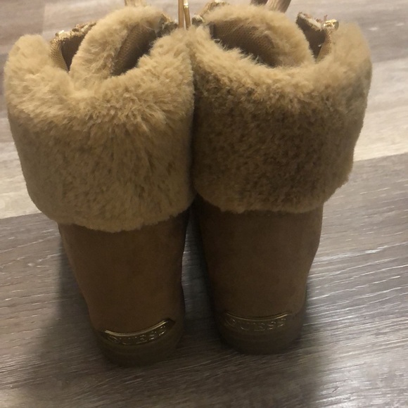 Guess Booties - Picture 4 of 6